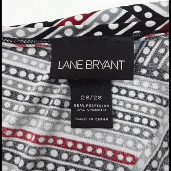 Lane Bryant polka dot crossover top size 26 / 28 - Picture 2 of 8